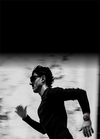 A person running while wearing Apple Watch Ultra 4